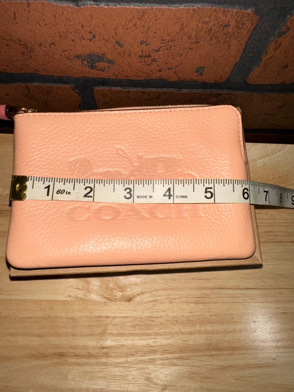 COACH Corner Zip Wristlet Wallet Clutch Horse & Carriage Faded Blush Leather NWT - Picture 3 of 7